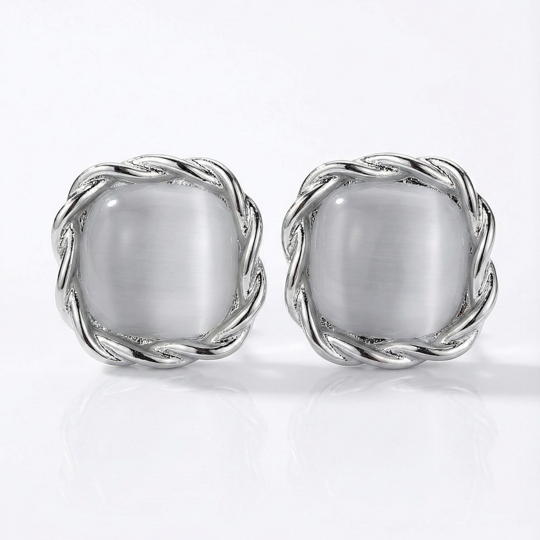 Pyare pearl earrings